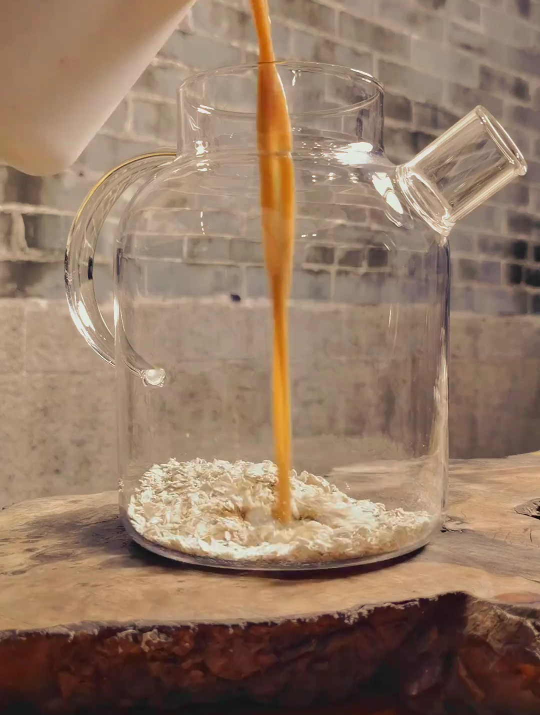 奶茶撞燕麦,奶香、茶香、麦香浓郁,好喝