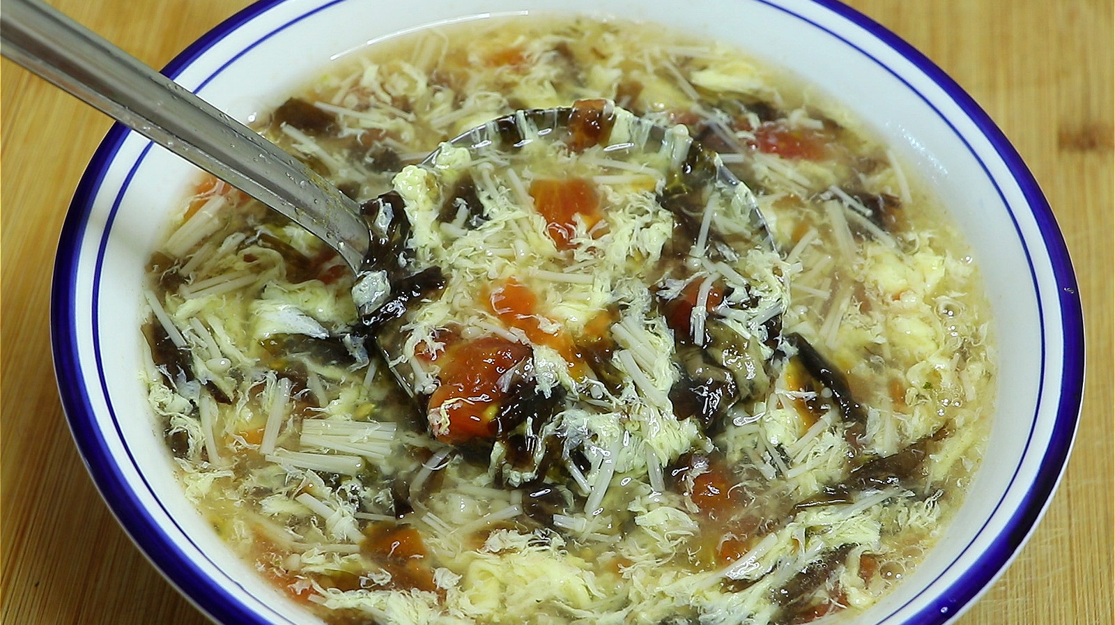 三伏天孩子爱出汗,一定多喝这道汤,清淡营养又补钙,做法超简单