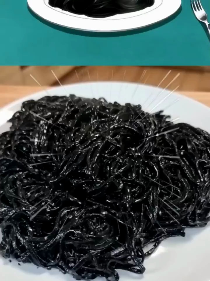 动漫美食:墨鱼面