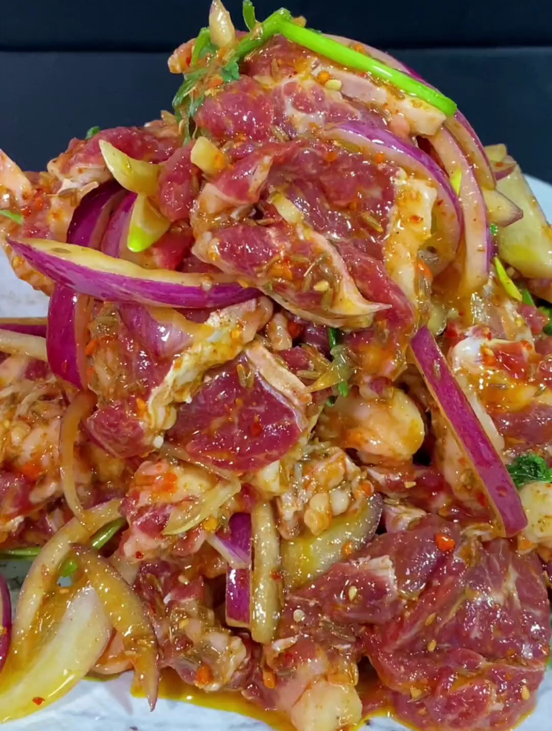 想吃烤牛肉,不用去饭店,在家也能腌制出不输饭店的烤牛肉