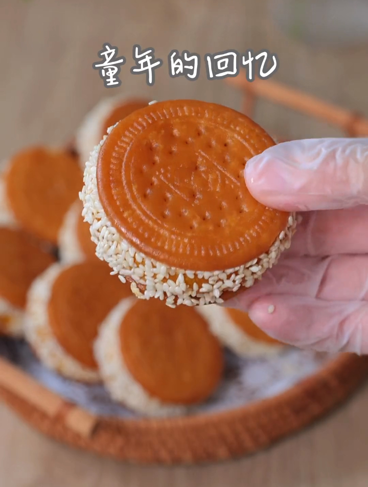 老式南瓜饼你们吃过吗?香甜软糯还拉丝,真的太爱了