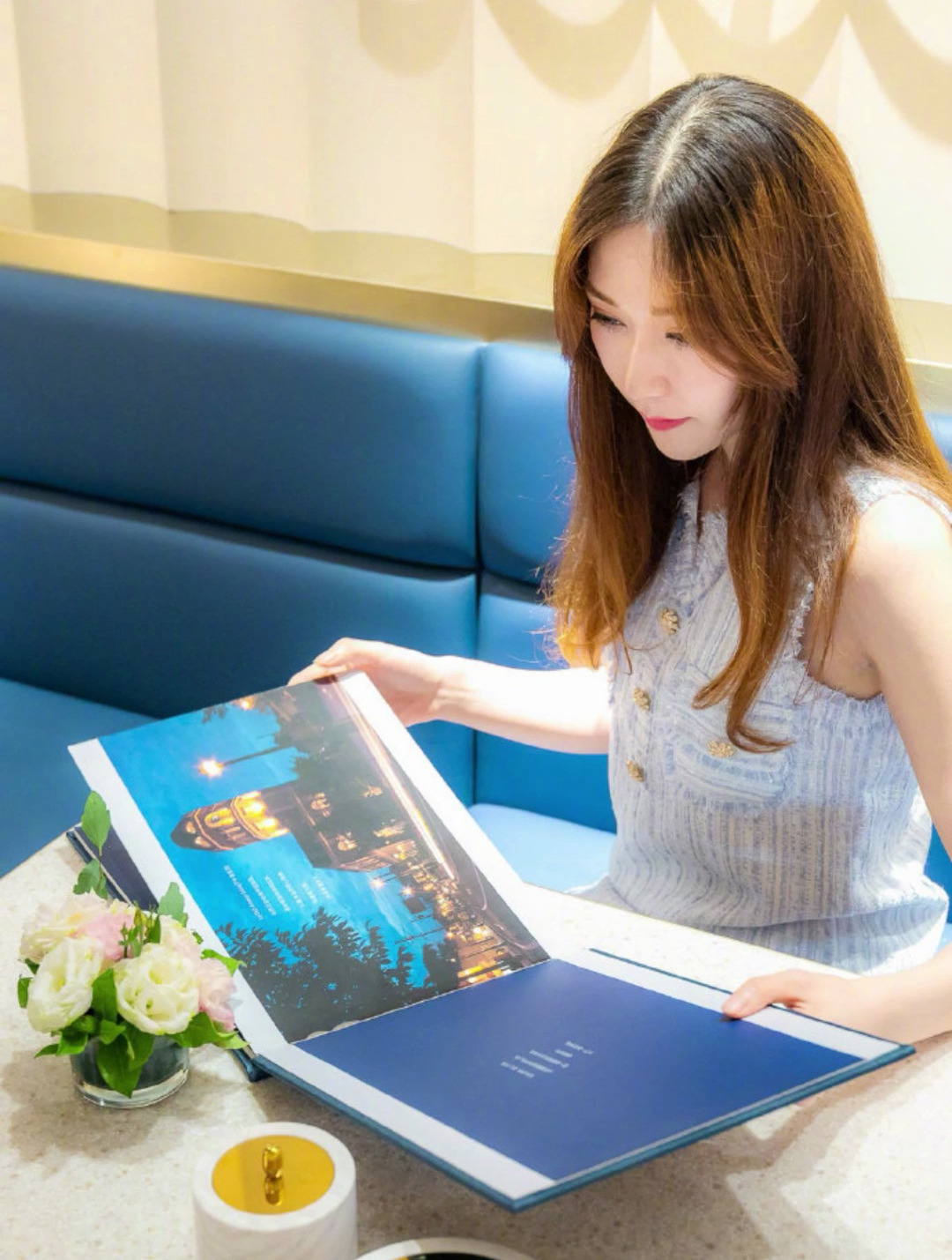 和闺蜜约个美美的下午茶～～