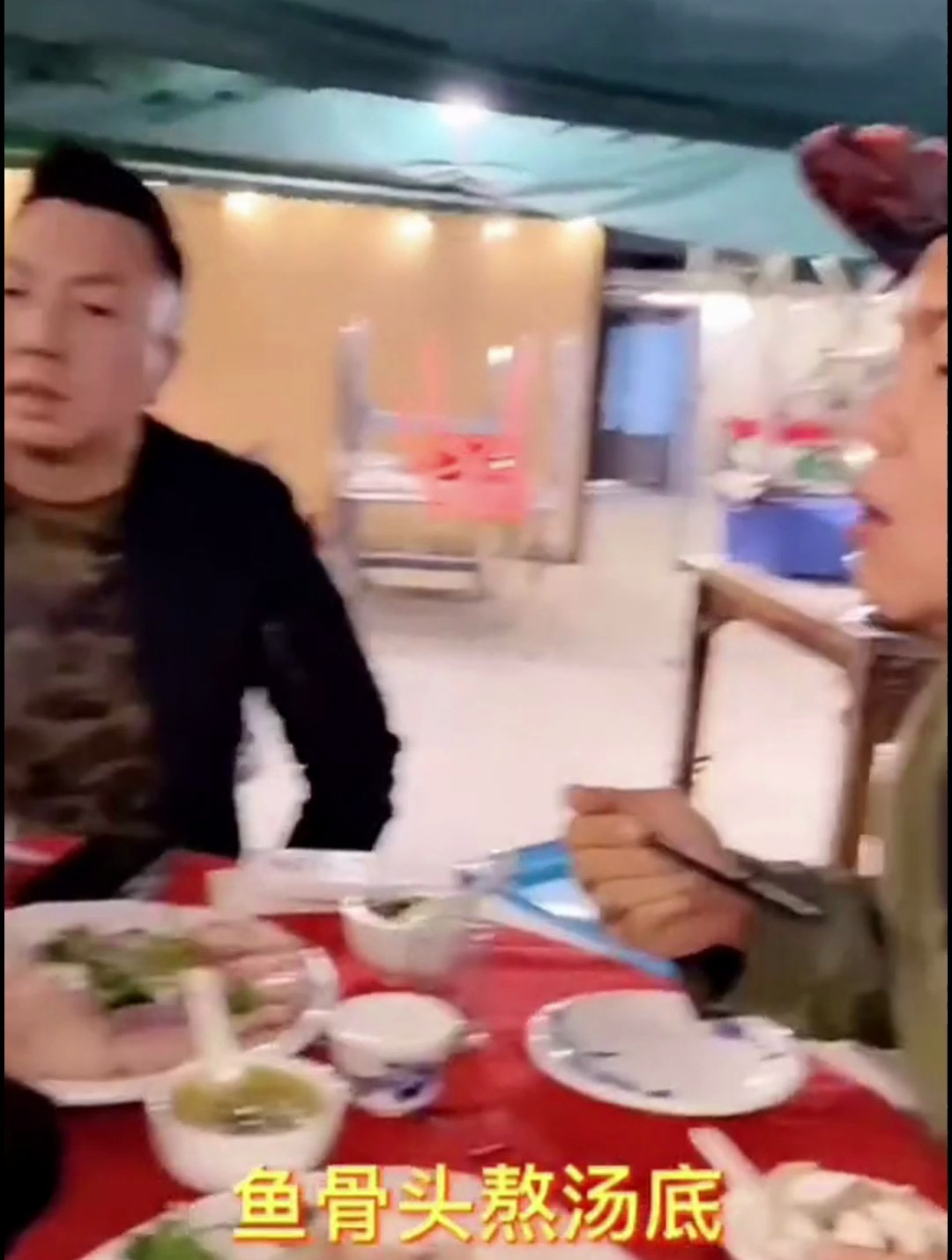 沿江路金盏鱼生新菜式 鱼羊鲜火锅