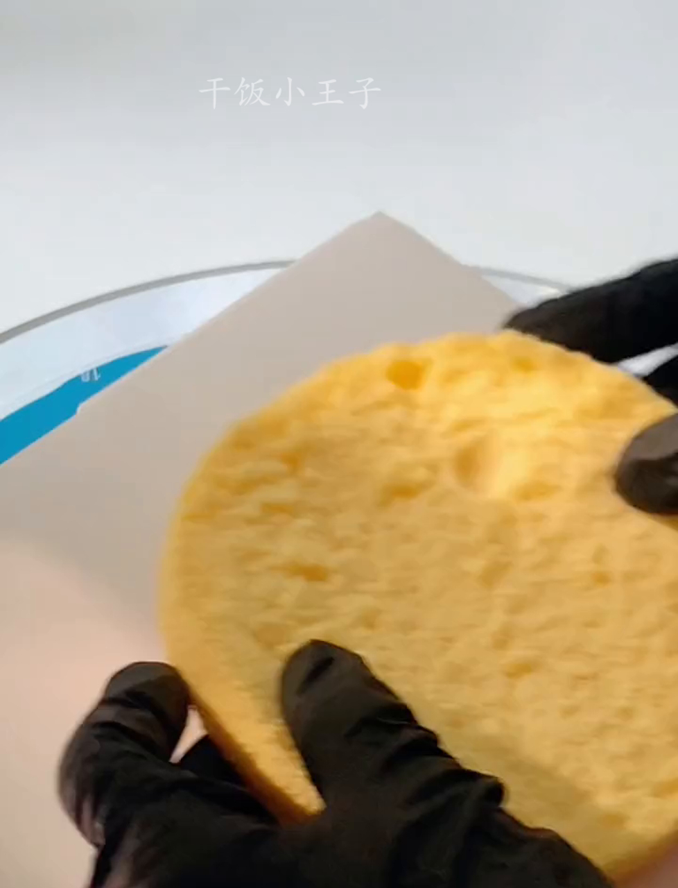 来做个超萌库洛米蛋糕,享受制作过程的乐趣!