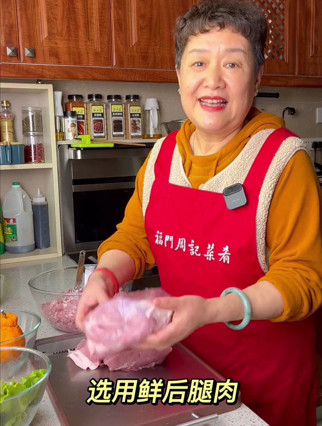 自制鲜肉黑椒烤肠,精选猪后腿肉,大块肉粒,吃着更过瘾,更放心