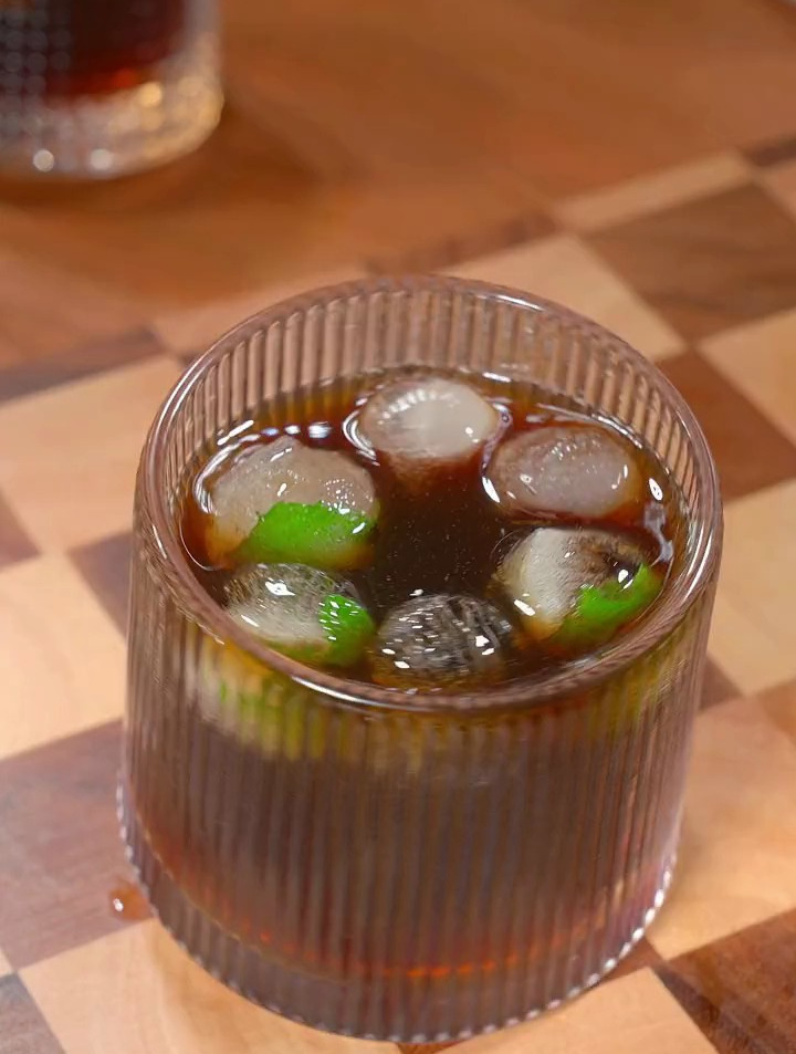 教你做清凉爽口的酸梅汤