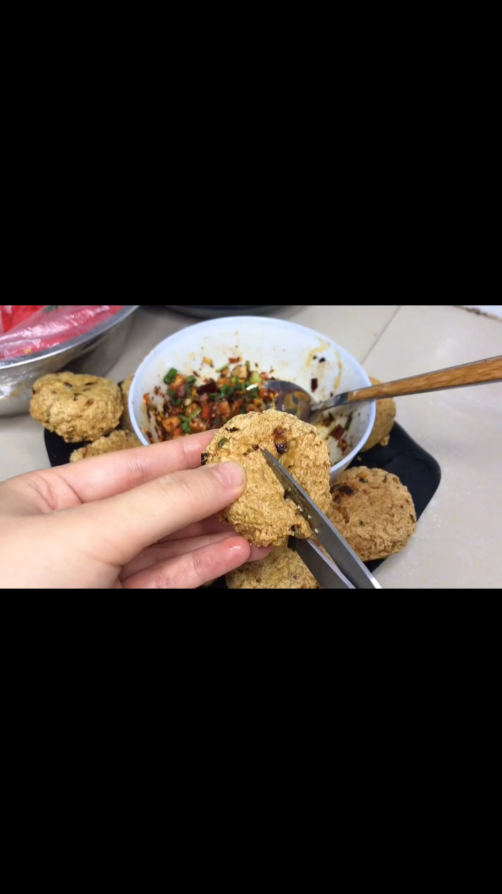 贵阳小吃炸豆腐圆子,味道真的超级好,赶快学起来!