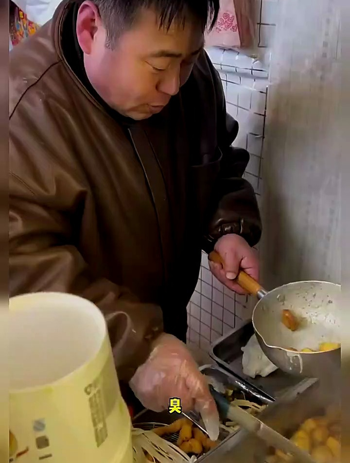 脆皮臭豆腐还有肉你吃过吗?迷糊才好吃