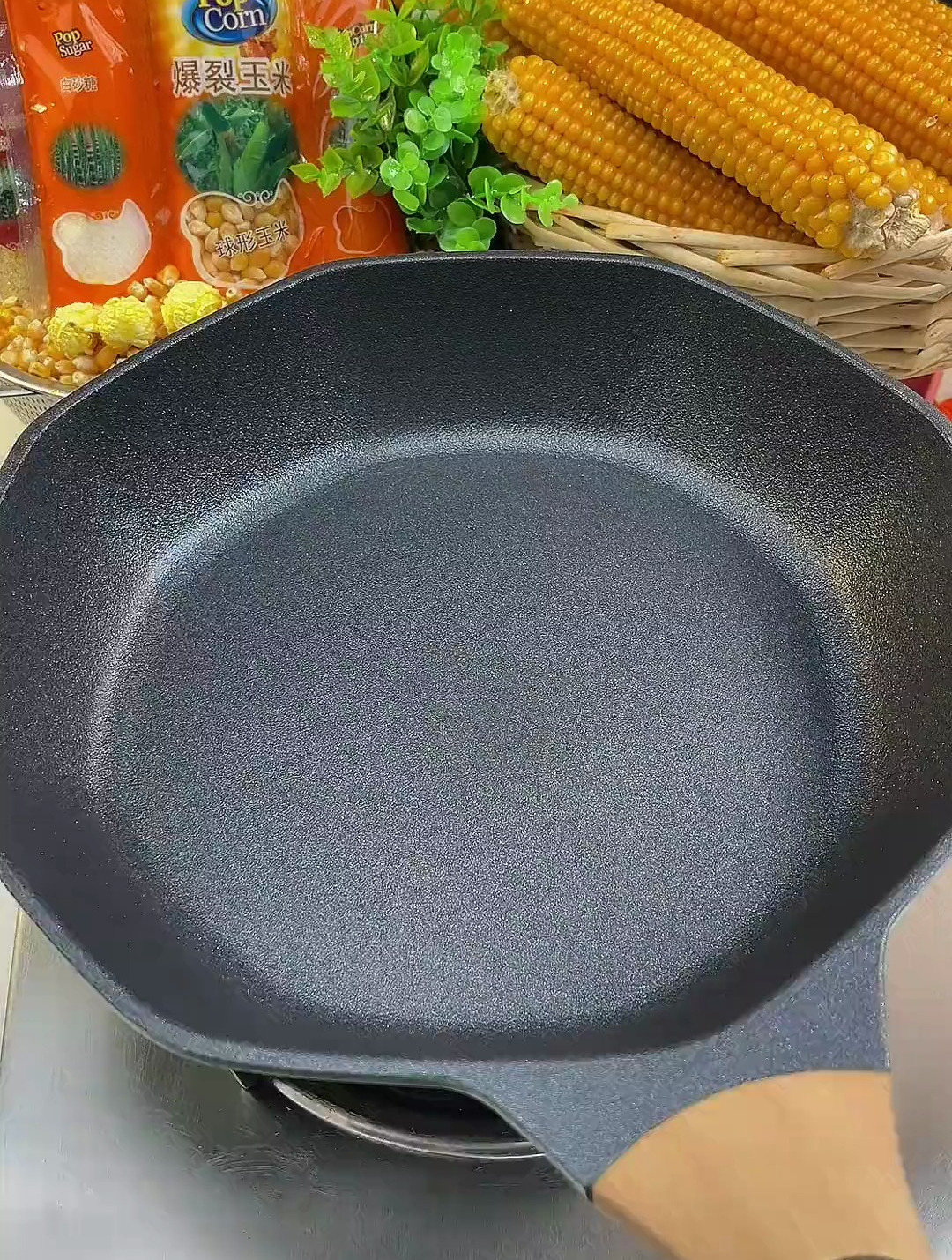 老人孩子都喜欢的焦糖黄油爆米花在家怎么做才能香味浓郁