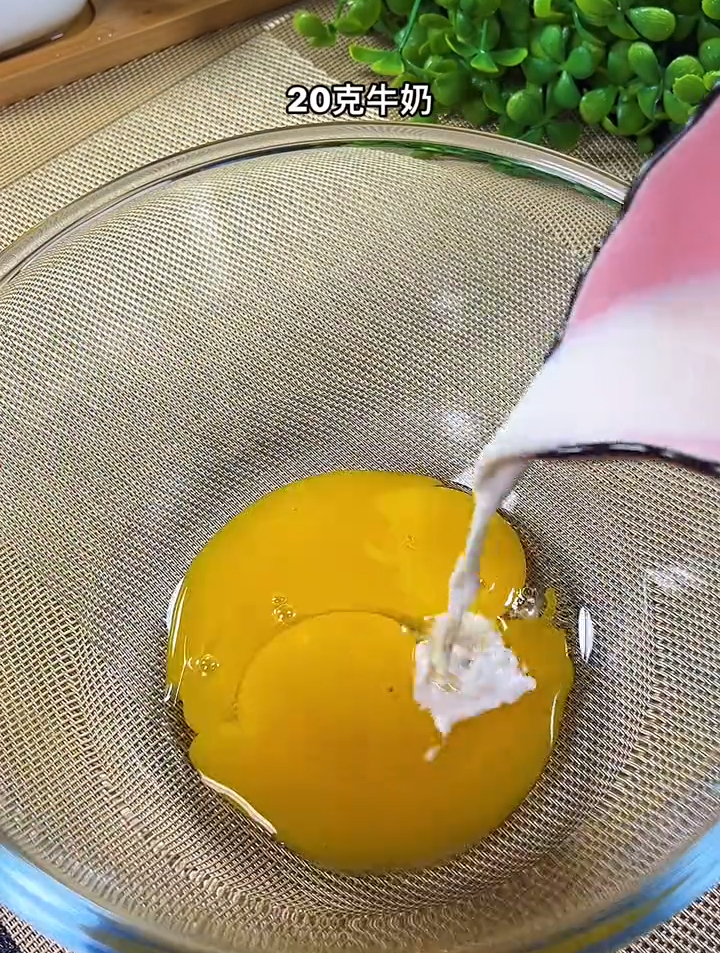 空气炸锅版的纸杯蛋糕,做给孩子们吃最好啦