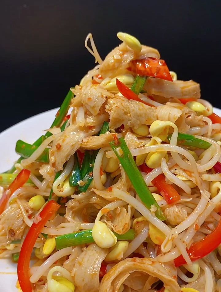 豆芽拌面筋这样做真好吃