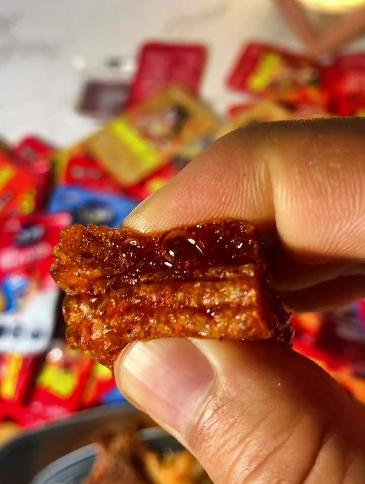 盐津铺子的辣卤大礼包治好了我的选择困难症