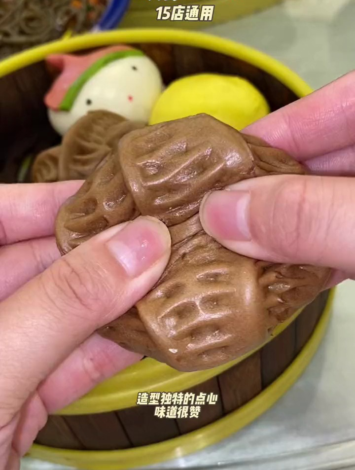 椿记它又来咯～这次有烧鹅[gf]203c[/gf][gf]fe0f[/gf]烧鹅的皮脆而不