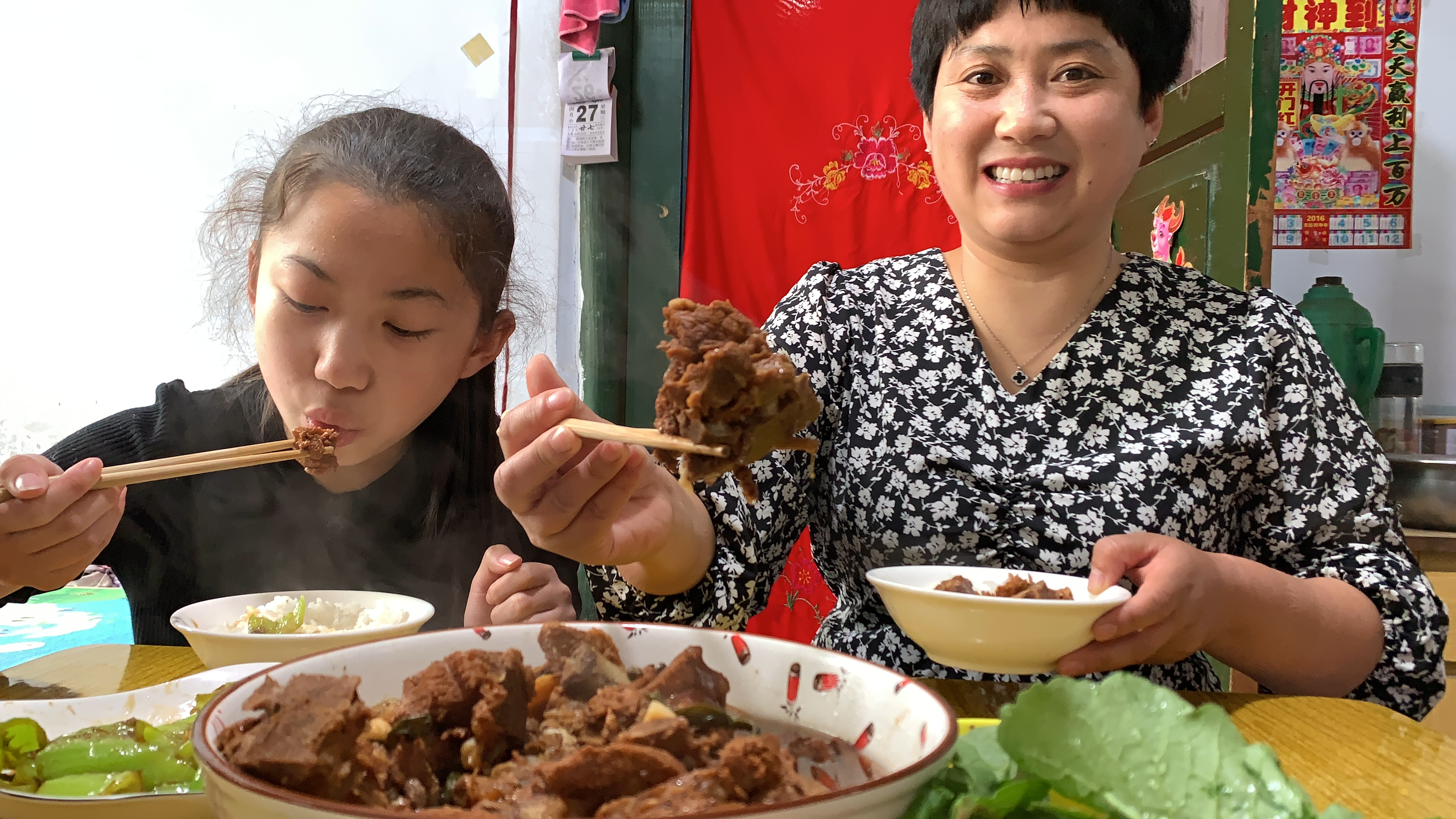 排骨这样做,酱香浓郁,滑嫩软烂,不腥也不柴,太好吃了