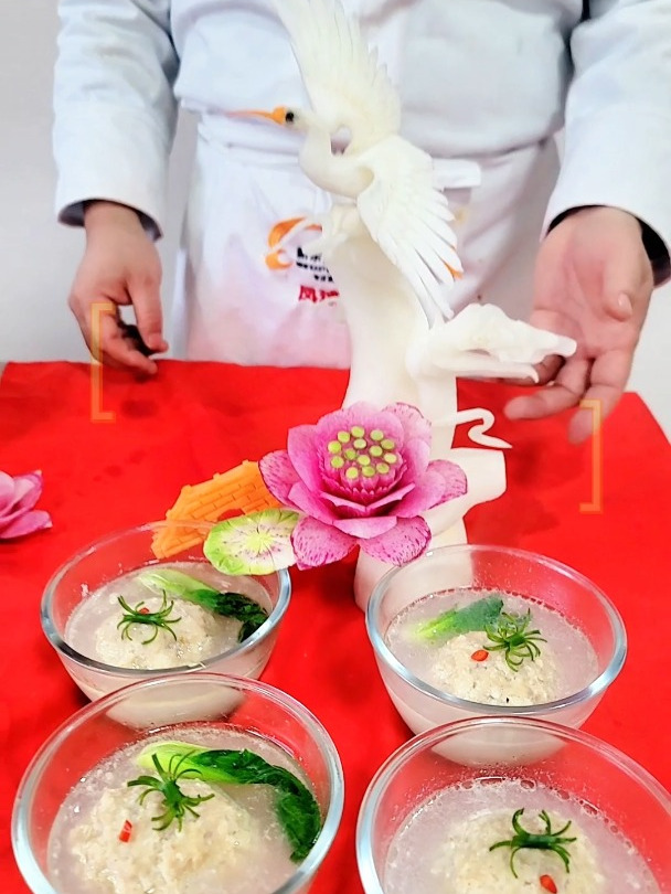 淮阳菜系—清炖狮子头制作要领