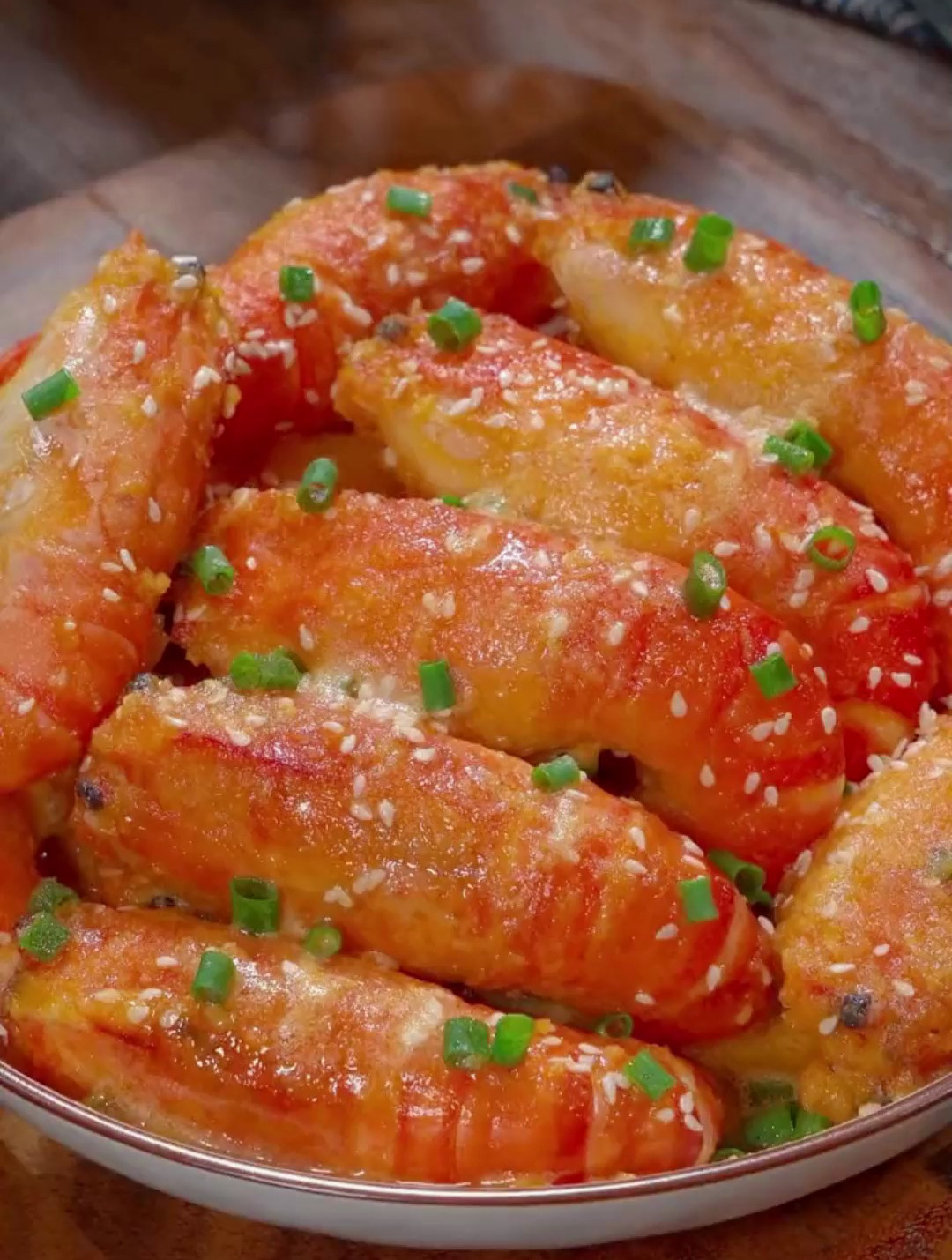 咸蛋黄焗罗氏虾,咸香酥脆