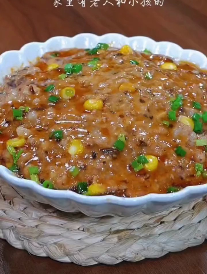 如果家里老人和孩子不想吃饭,就给它做梅菜蒸肉 营养又美味