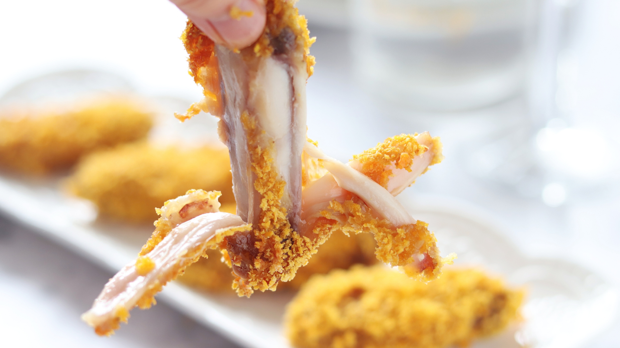 高考季,为考生加油,补充能量,做非油炸香酥鸡翅,外酥脆里嫩滑