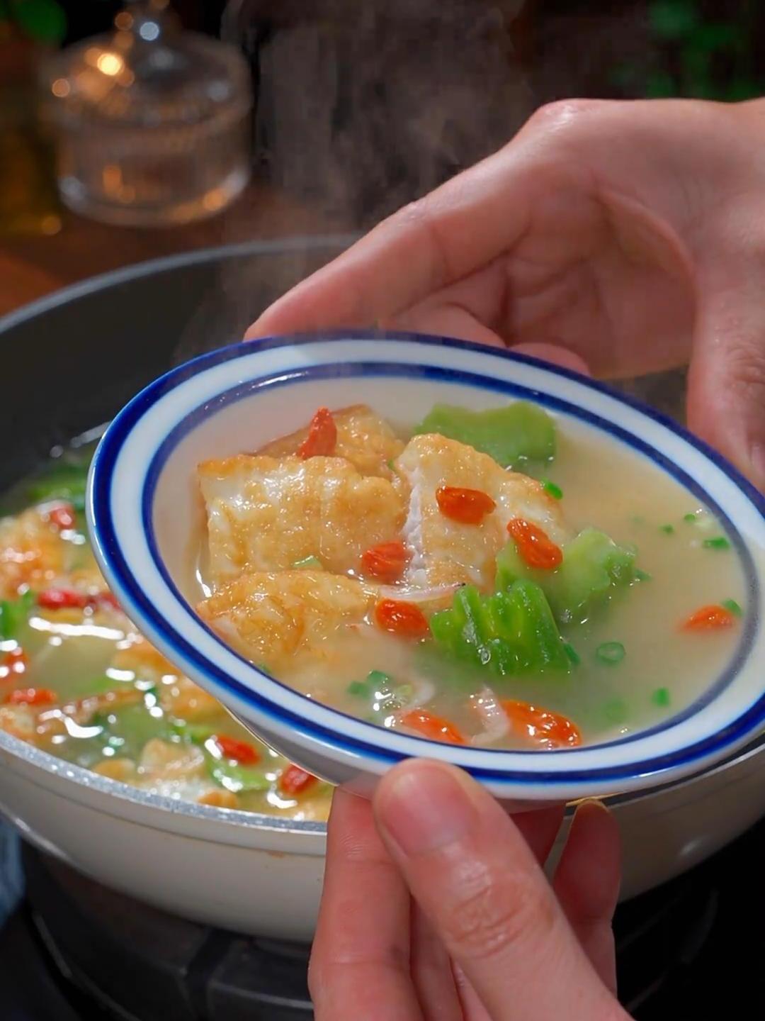 就这样做的苦瓜鸡蛋汤做法简单,而且营养丰富