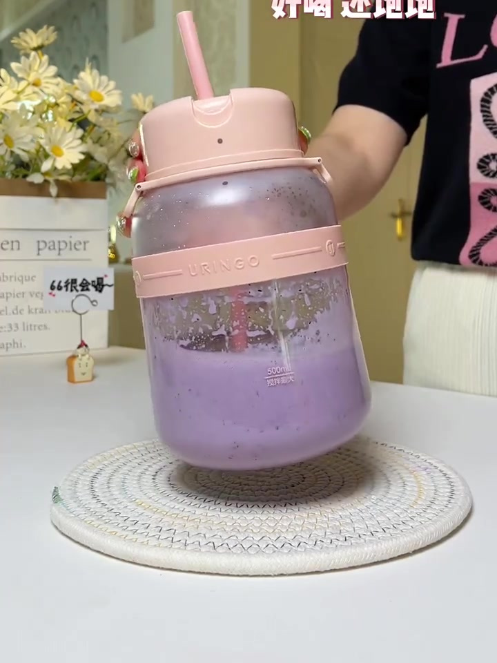 蓝莓香蕉燕麦奶昔,满满花青素 好喝饱饱还顺滑~