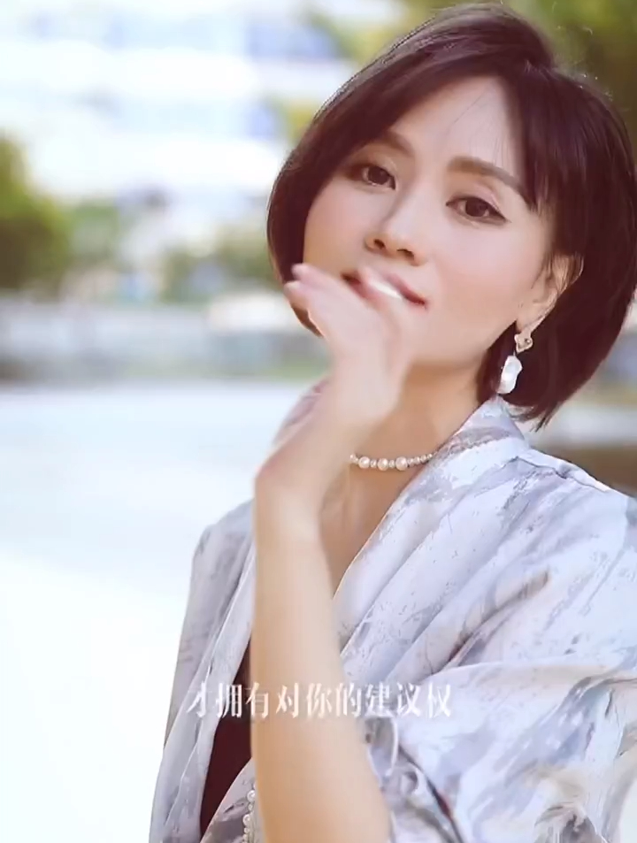 爱钱,爱自己,爱生活,满脑子都是钱,肤浅又快乐