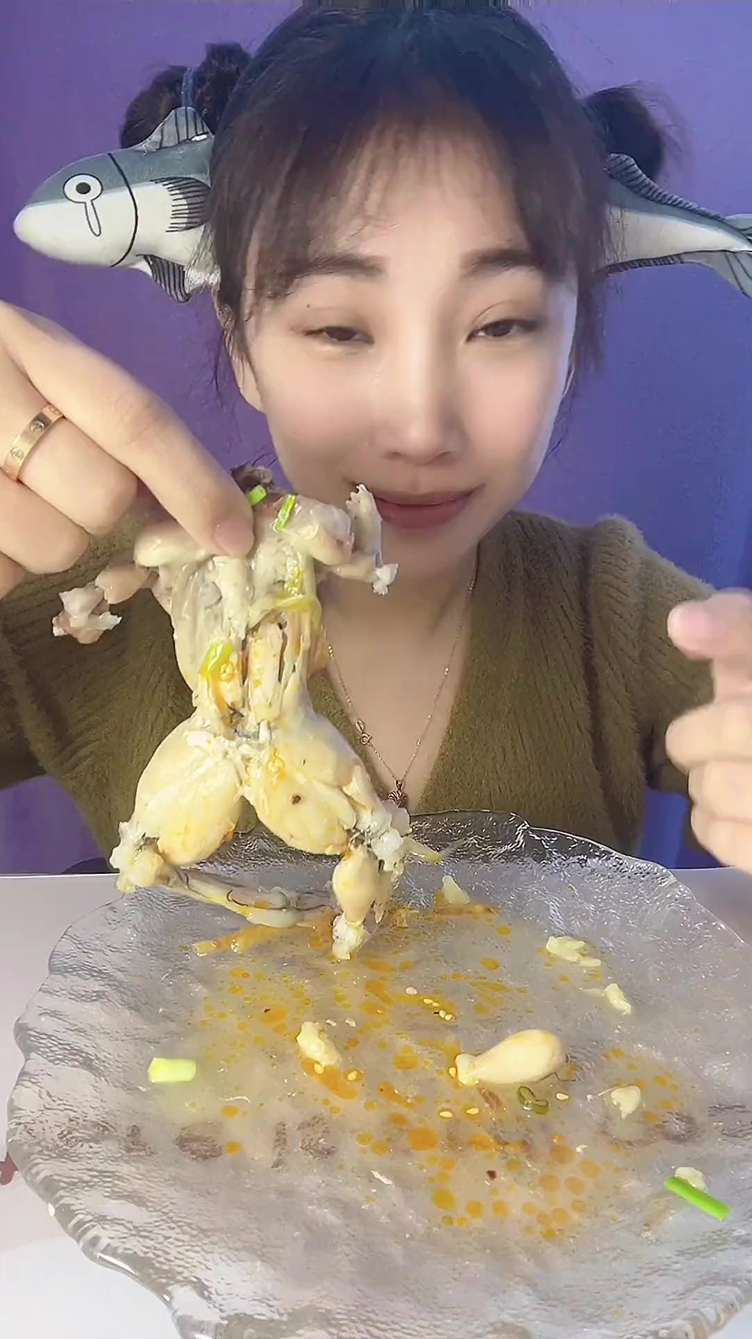 牛蛙的肌肉线条看起来还挺有型的
