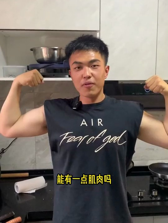 六个小时,纯手工!千锤百炼出来的牛肉丸到底有多Q弹?!