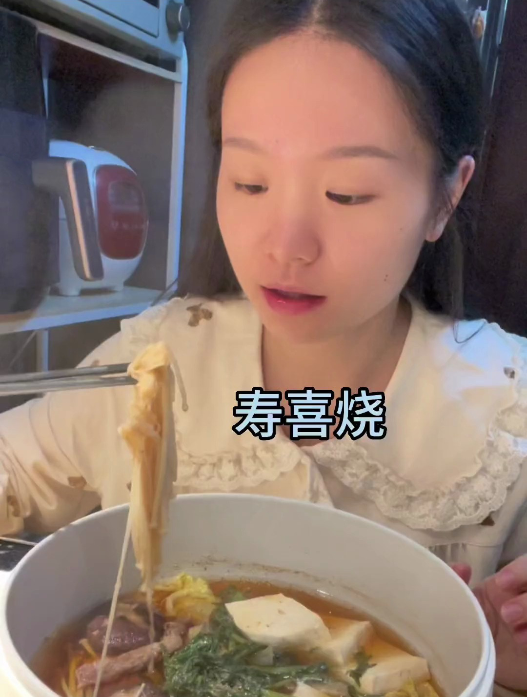 最近太懒了,又不喜欢水煮菜,一锅乱炖蛮爽的!