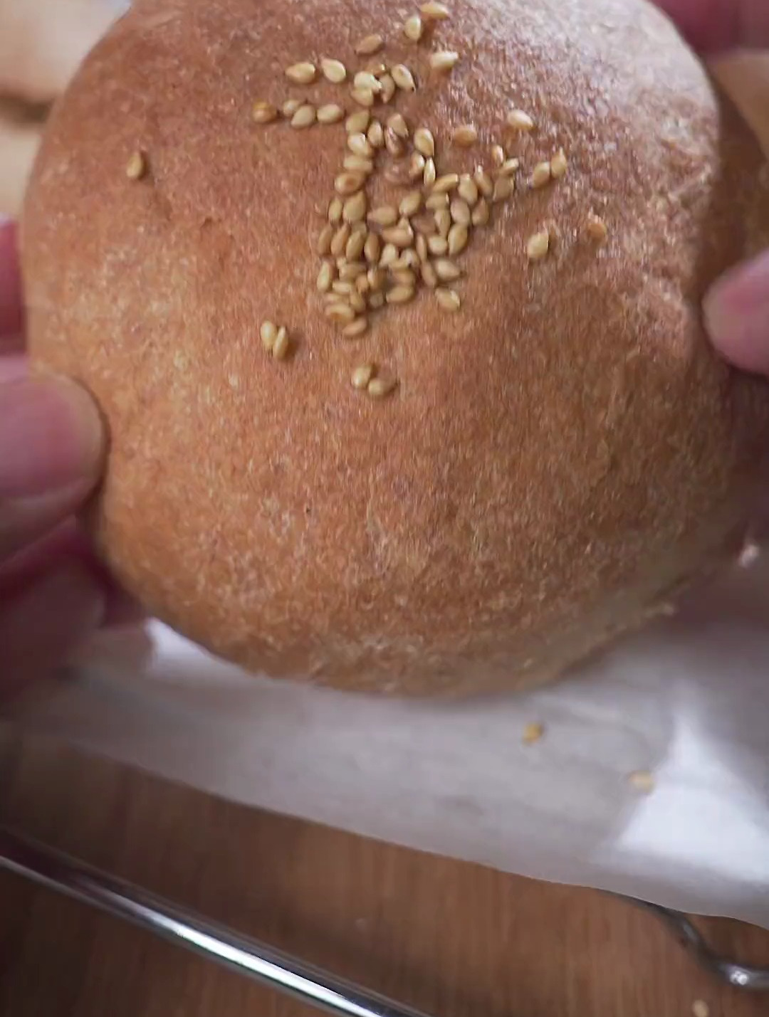 免揉面的全麦面包,全麦也可以很柔软,热量表见视频