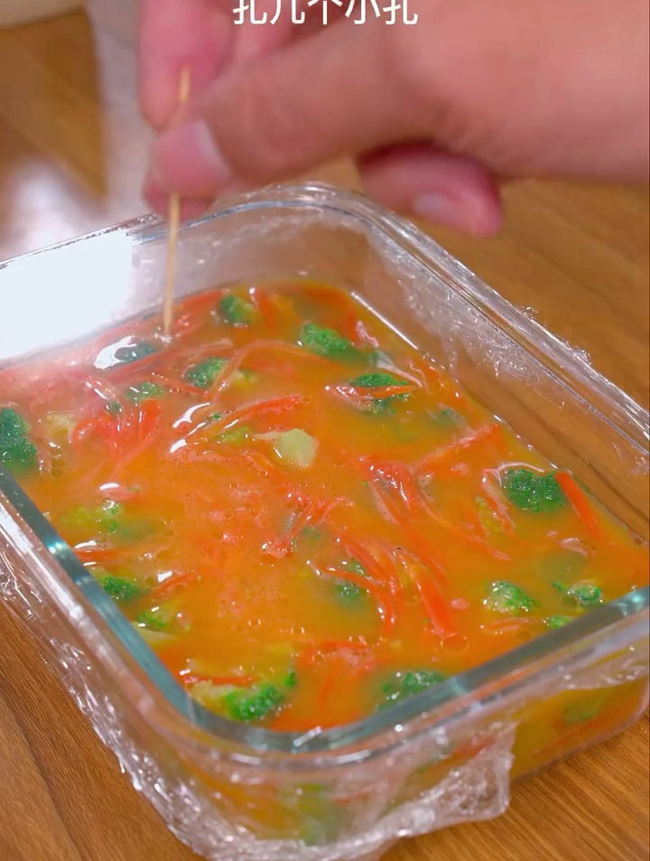 我是做梦也没想到,把胡萝卜和西兰花上锅蒸一蒸,出锅瞬间变美食