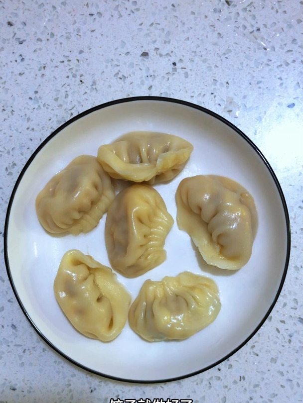 萝卜馅饺子馅怎么调最好吃,分享一个萝卜肉馅饺子配方