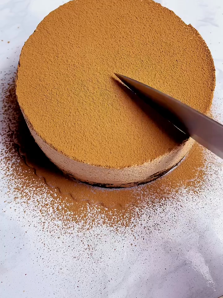 40秒学会巧克力慕斯蛋糕