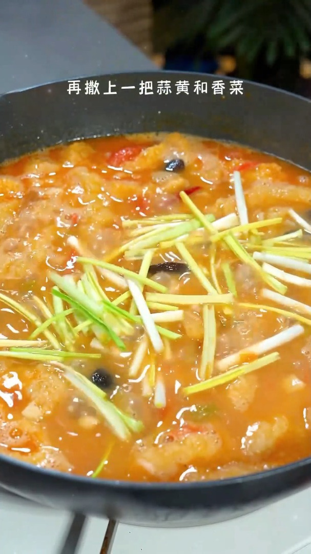 一家人都喜欢的酸汤小酥肉,有肉有菜又能喝汤