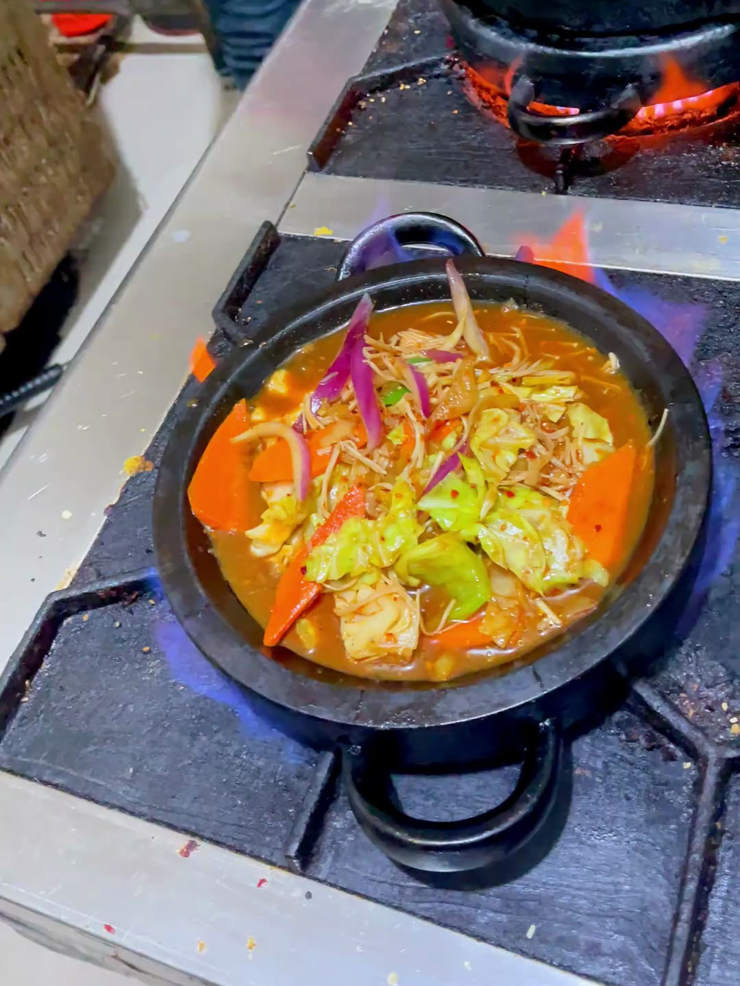 在邯郸!超好吃的石锅鸡柳!米村拌饭地摊版!