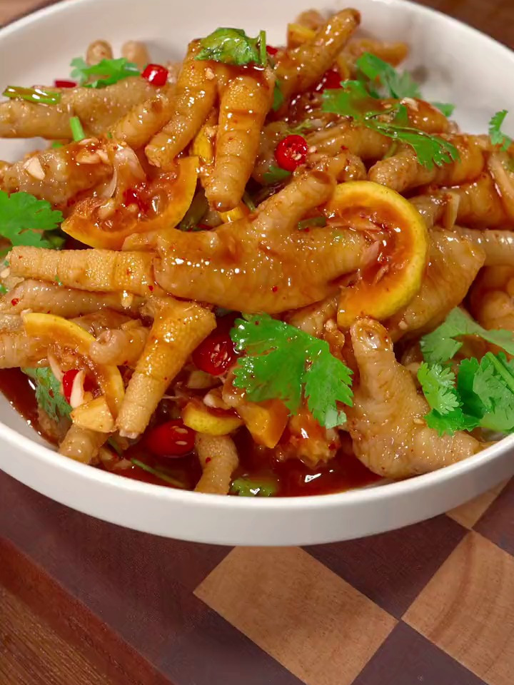 酸爽过瘾的凉拌鸡爪