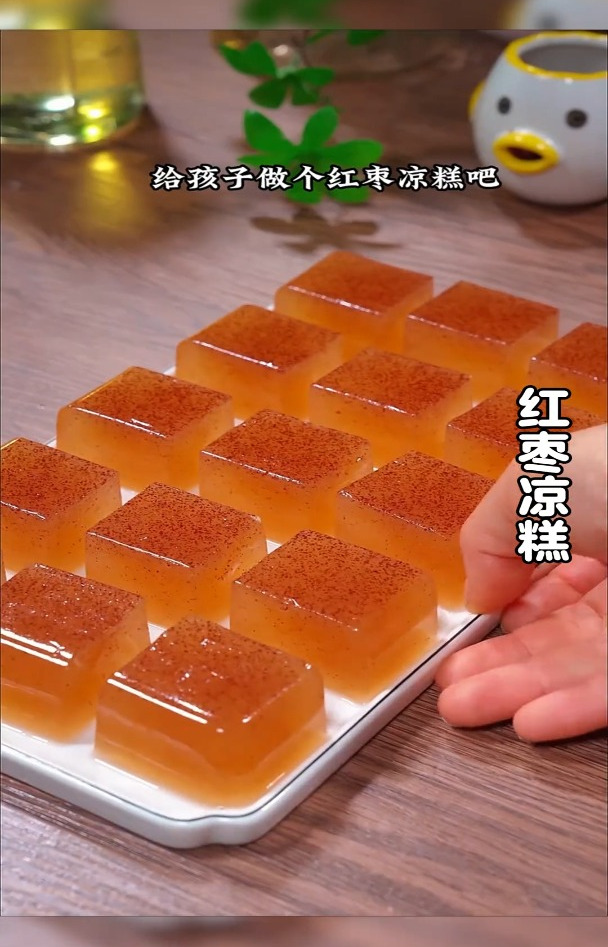 清甜可口的红枣凉糕