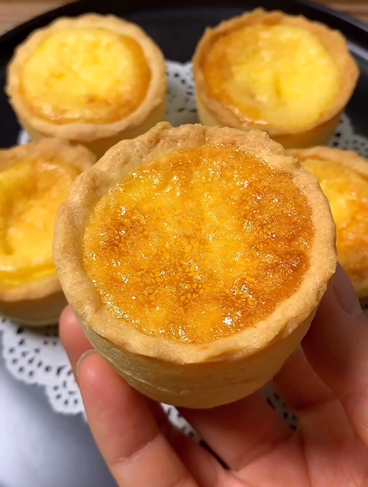 今天做排队都买不到的大蛋挞