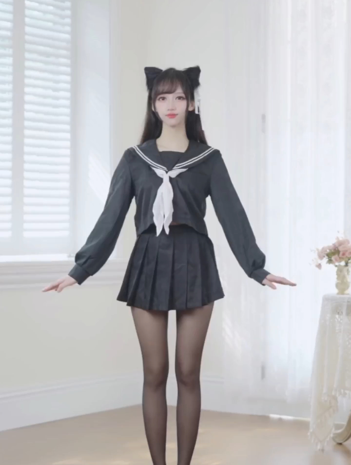 靠近一点,指挥官 爱宕姐姐的叮叮当~