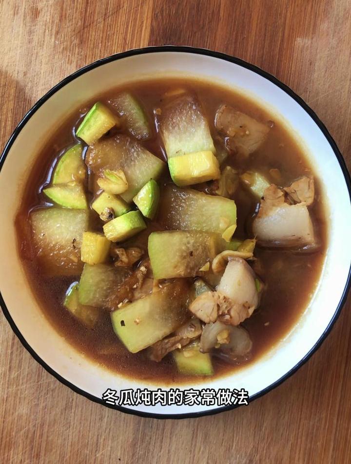 冬瓜炖肉的家常做法,分享一道冬瓜西葫芦炖肉