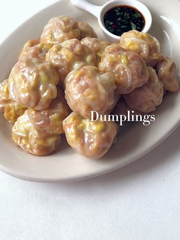 快乐减脂免揉面超好吃皮薄馅大蔬菜包子