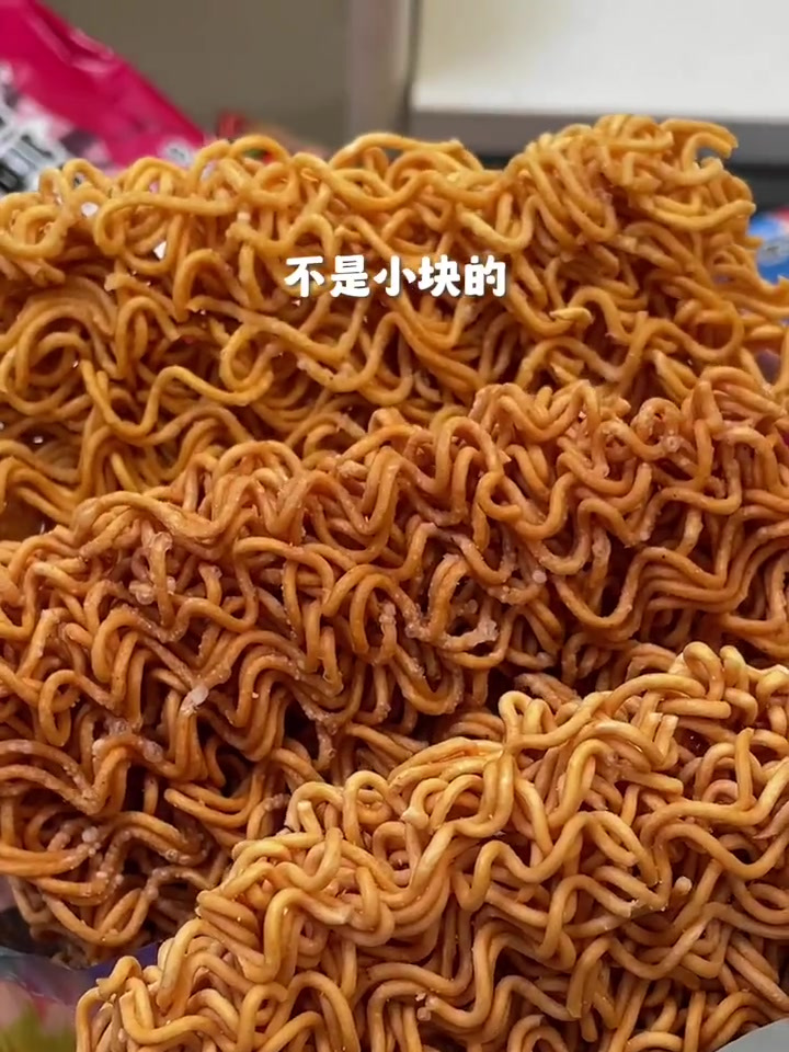 谁的童年没有小浣熊干脆面啊!