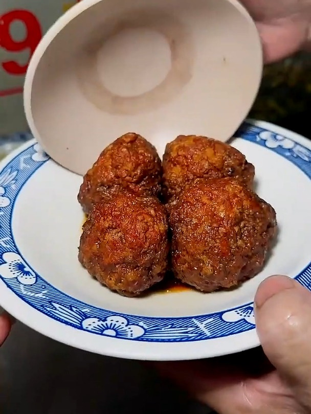 山东滕州街头老式十大碗,这做法外地人没有见过