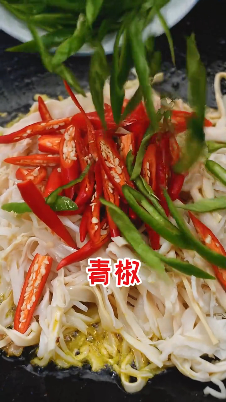 湖南人的微辣其实就是微辣,来点炒个笋尖真是太下饭