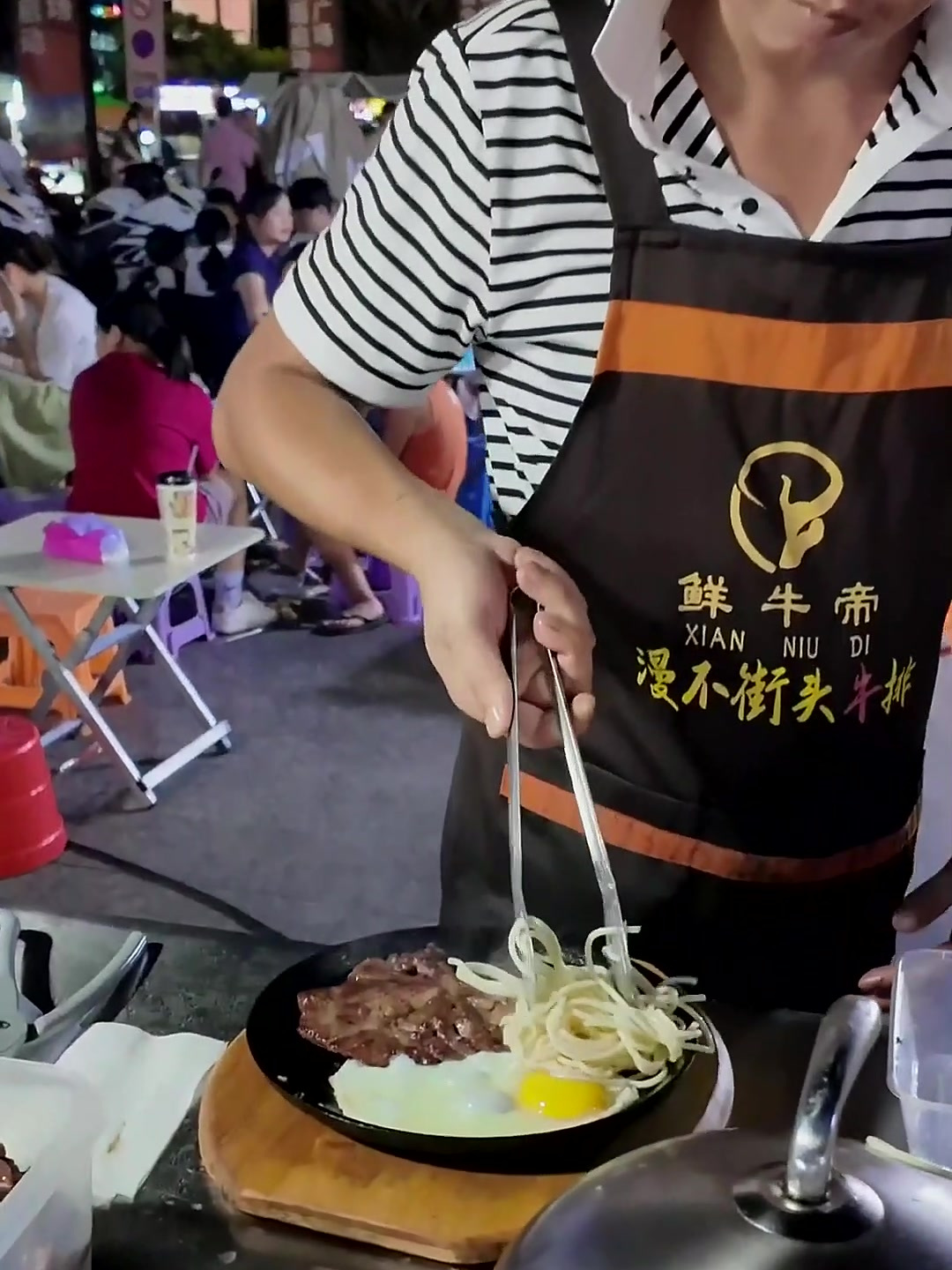 夜市美食招牌黑胡椒牛排