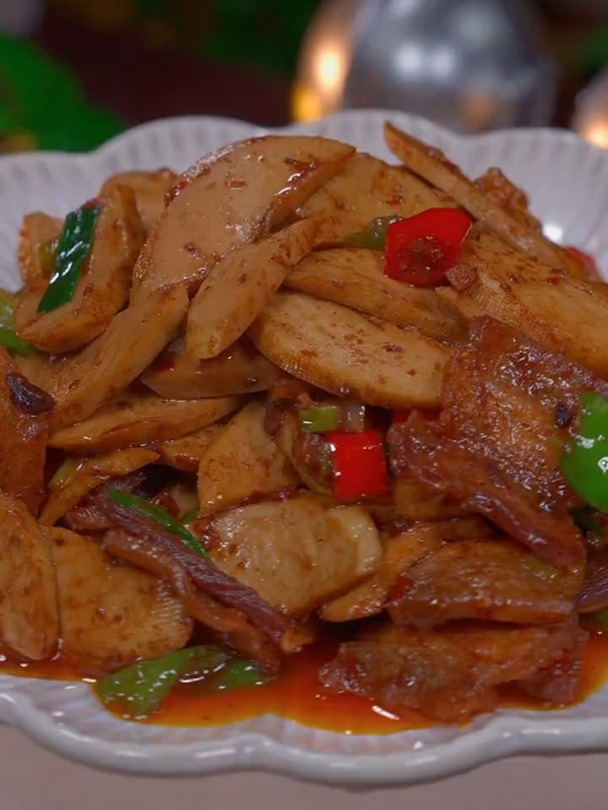 香辣下饭的干锅素鸡