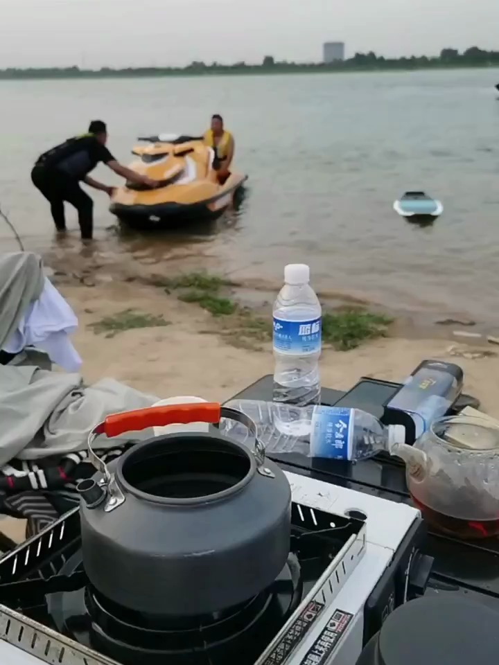 庞巴迪SJ600 摩托艇 庞巴迪摩托艇