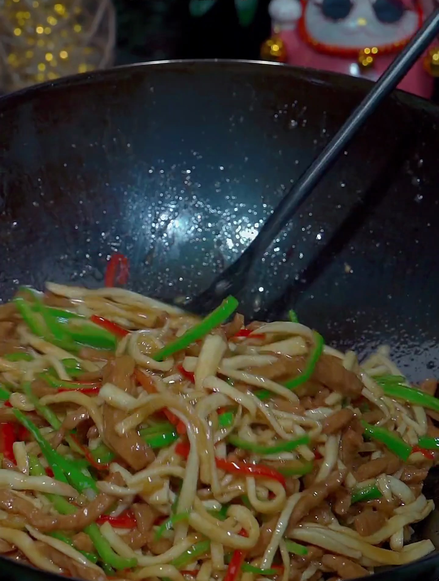 杏鲍菇炒肉丝的家常做法