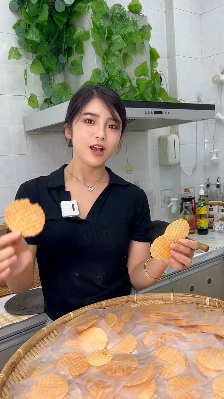 这个虾片配方真绝,我嫂子花几千块钱学的