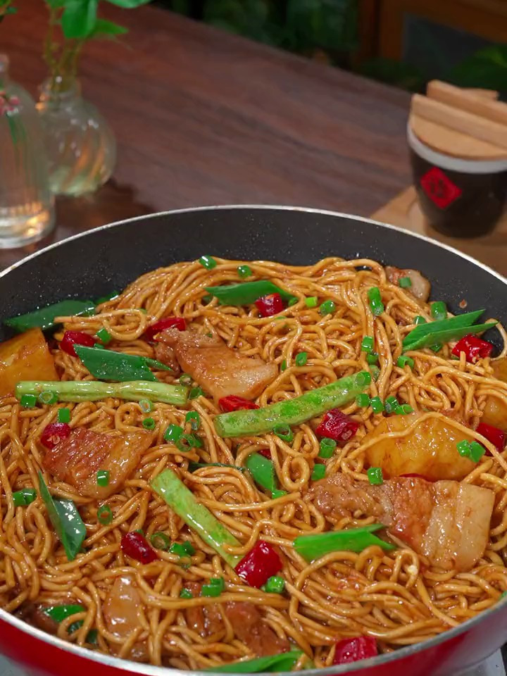 全家人都爱的家常焖面