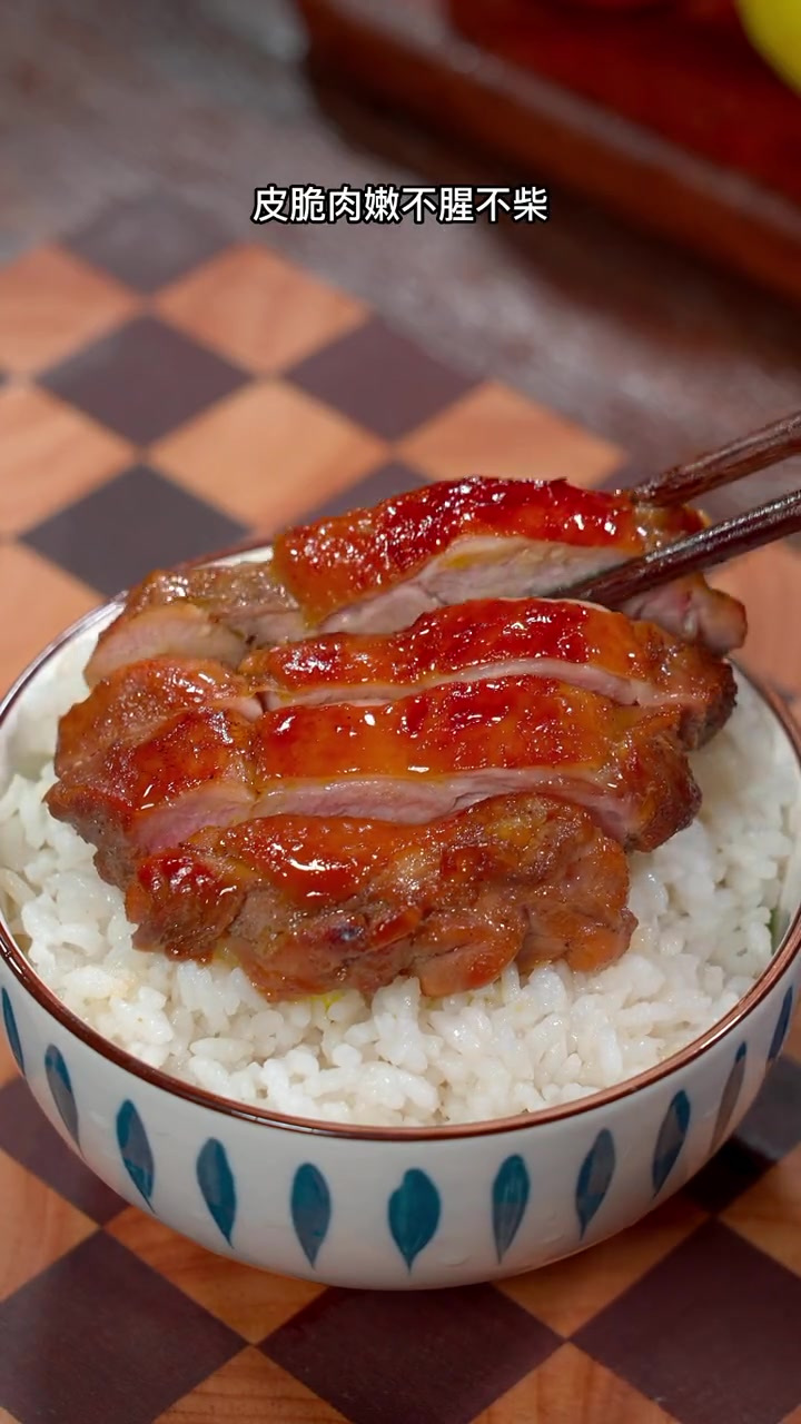 这个香煎鸡腿做法,您可收藏好了,孩子不爱吃时一定能吃两大碗